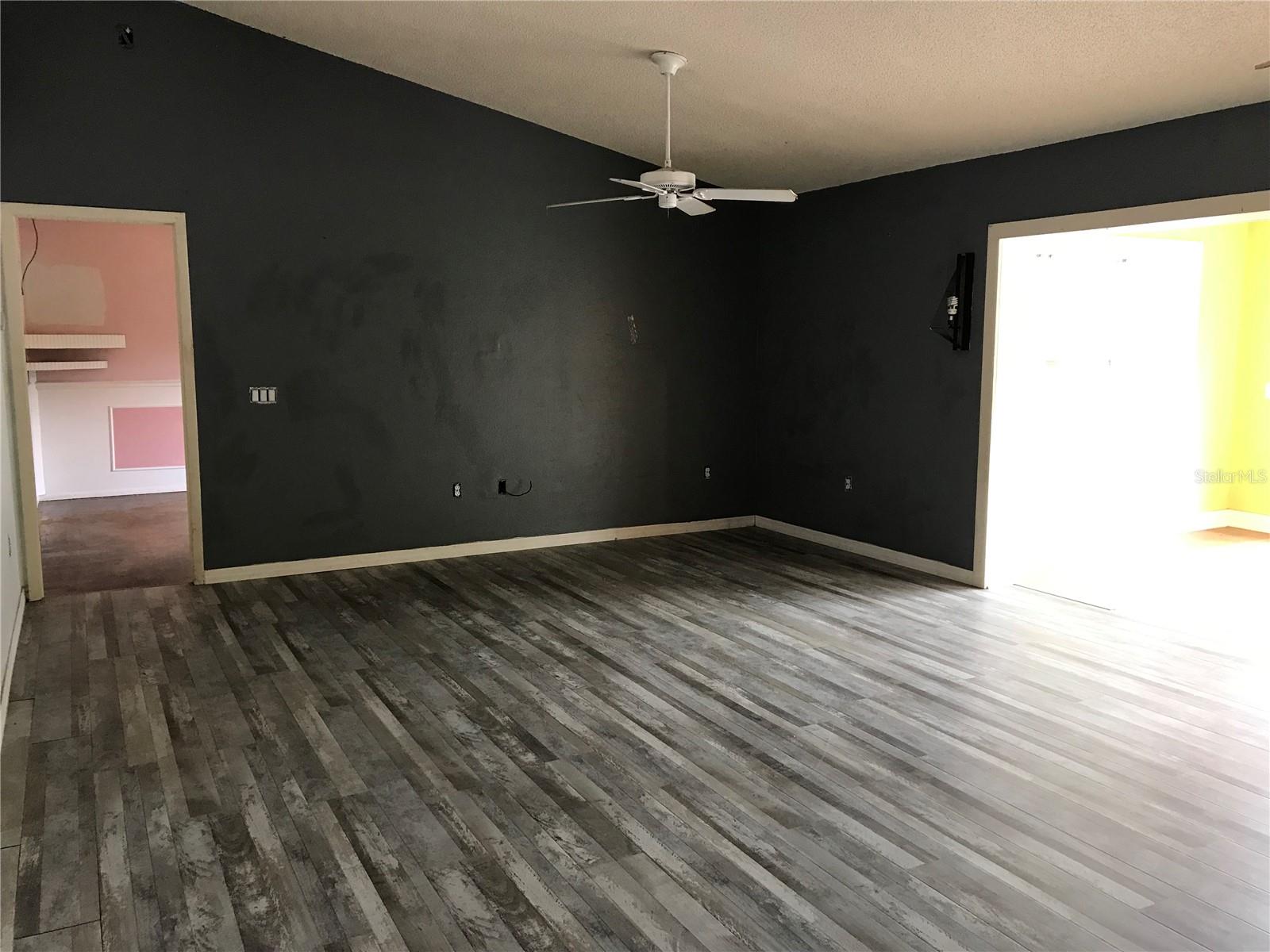 CINNAMON RIDGE UNIT 02 - Residential