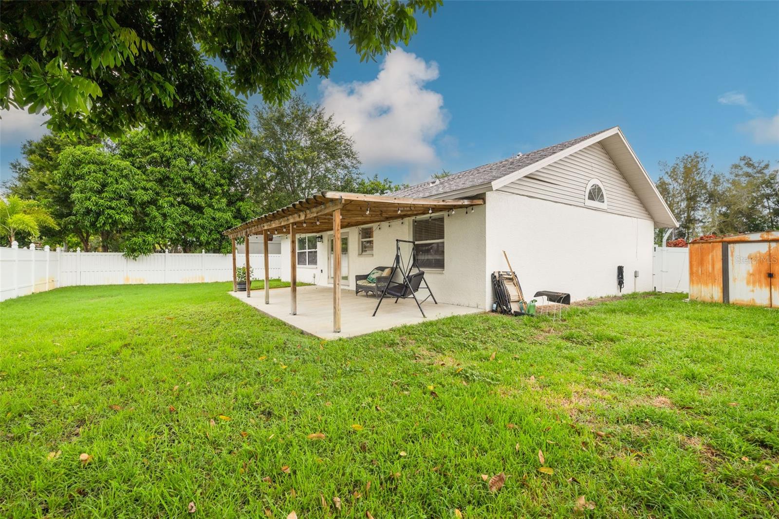 MEADOWLAWN SAWGRASS ADD - Residential