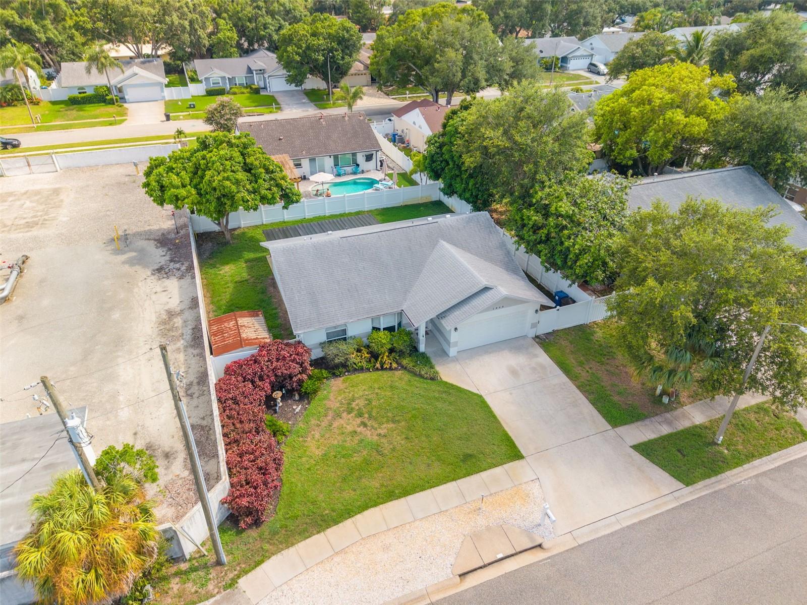 MEADOWLAWN SAWGRASS ADD - Residential