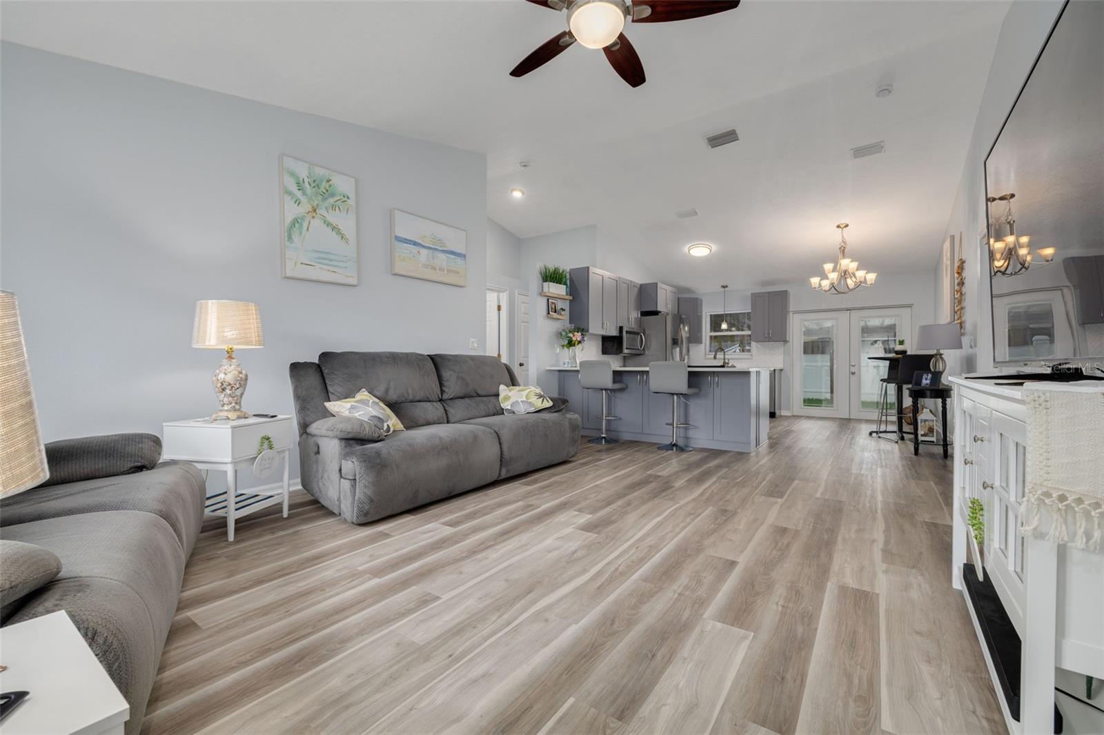 MEADOWLAWN SAWGRASS ADD - Residential