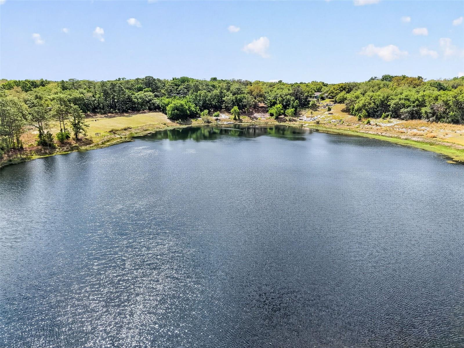 CARLTON VILLAGE PARK - Residential