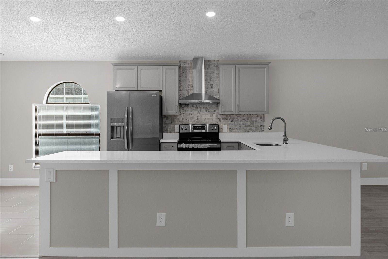 RIO PINAR LAKES - Residential