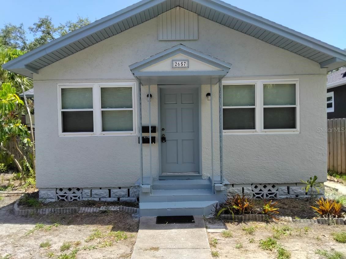Cute Bungalow 2Bed/2Bath home in Old Southeast area of St. Petersburg. This home comes with a 2 car garage including a Mother-in-law suite above the garage. The front house is equipped with an eat-in kitchen a gas stove and hot water heater and features 2 large bedrooms and 2 large bathrooms. The outside of the home is freshley painted. The property is Located just minutes from 4th Street shopping and dining, Tropicana Field, and downtown St. Petersburg. Easy access to I-275 and US-19.