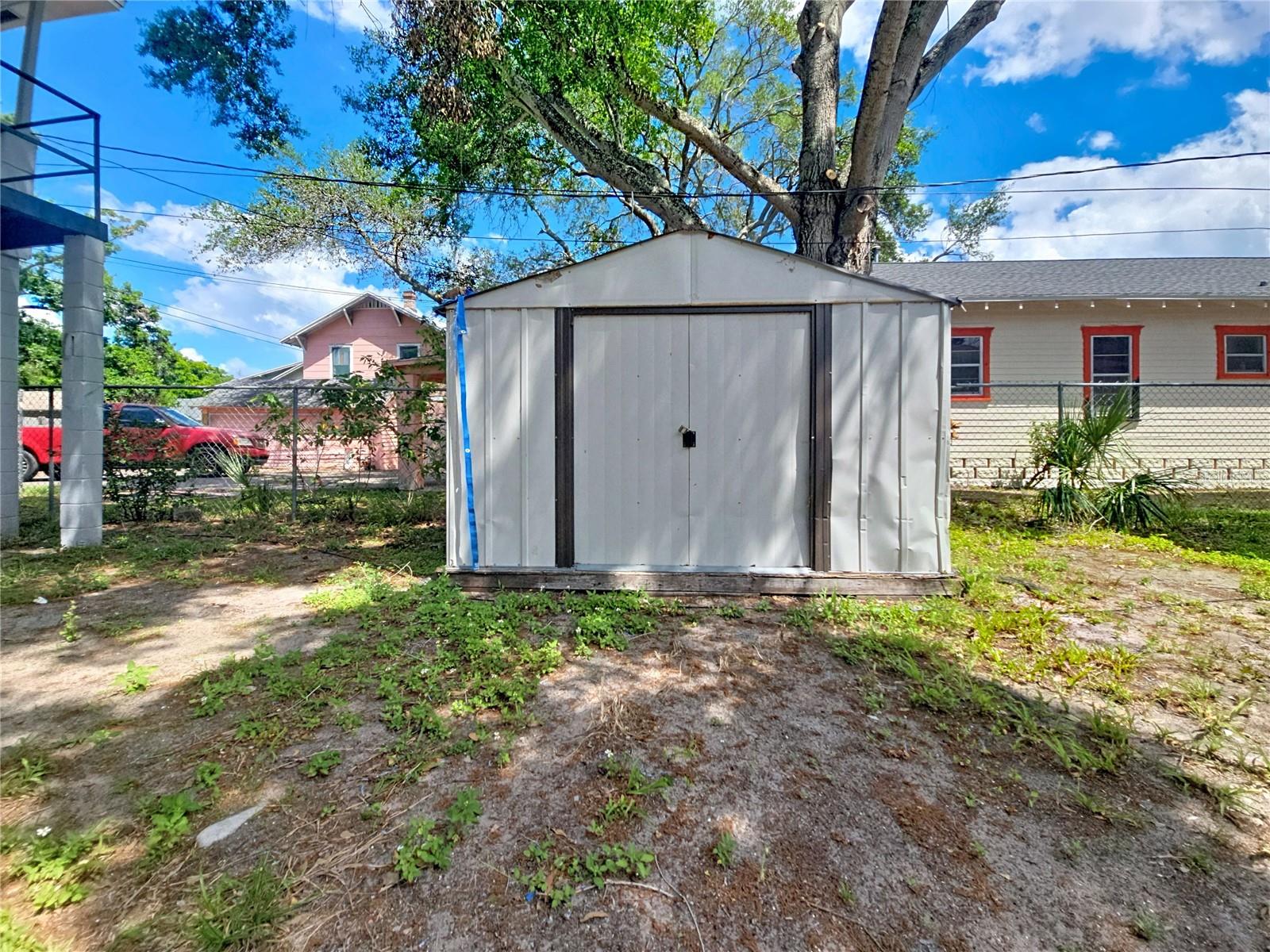 ORANGEWOOD - Residential