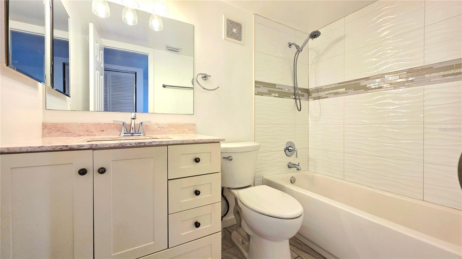 ST ANDREWS COVE CONDO - Residential