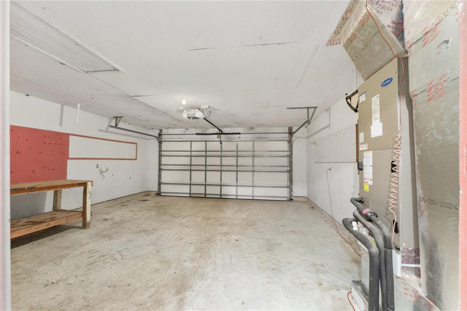 UNIVERSITY AVE PROPERTIES INC - Residential