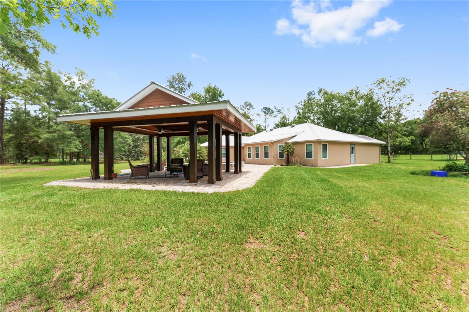 UNIVERSITY AVE PROPERTIES INC - Residential