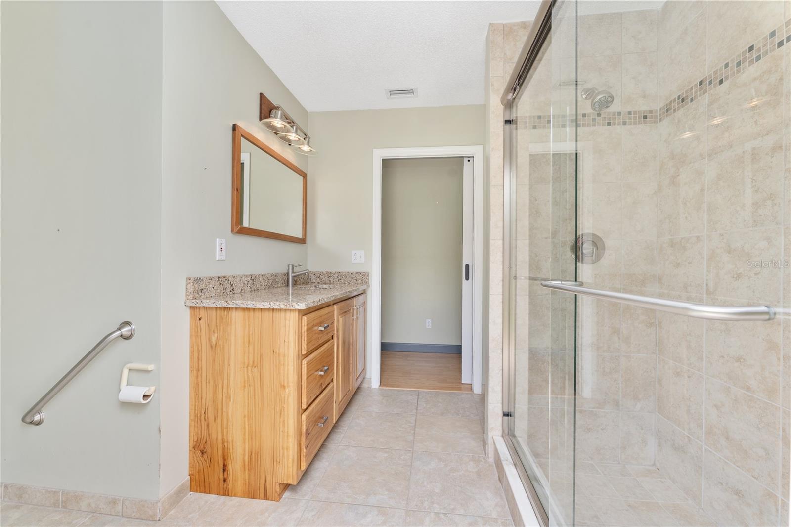 UNIVERSITY AVE PROPERTIES INC - Residential