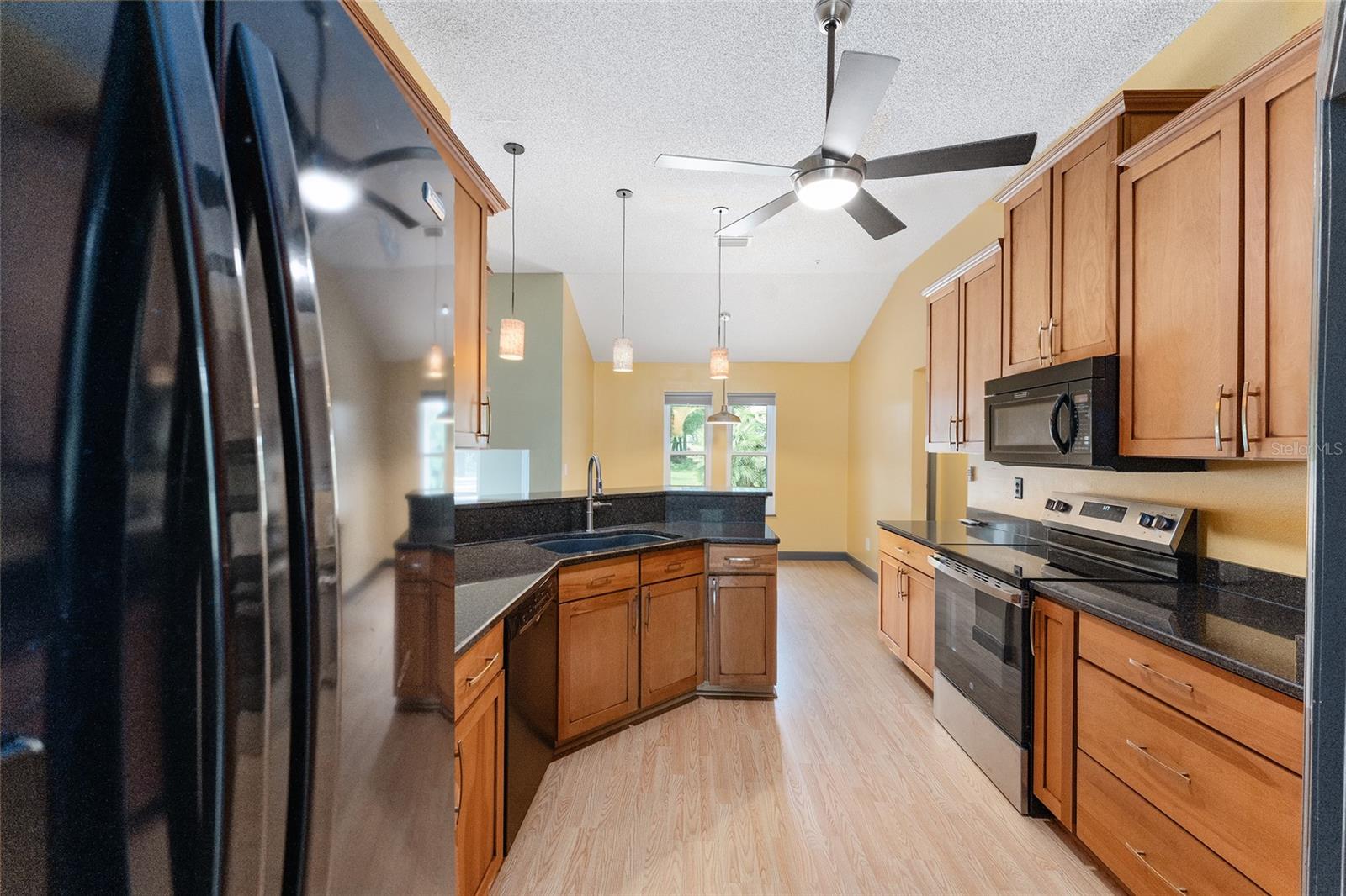 UNIVERSITY AVE PROPERTIES INC - Residential