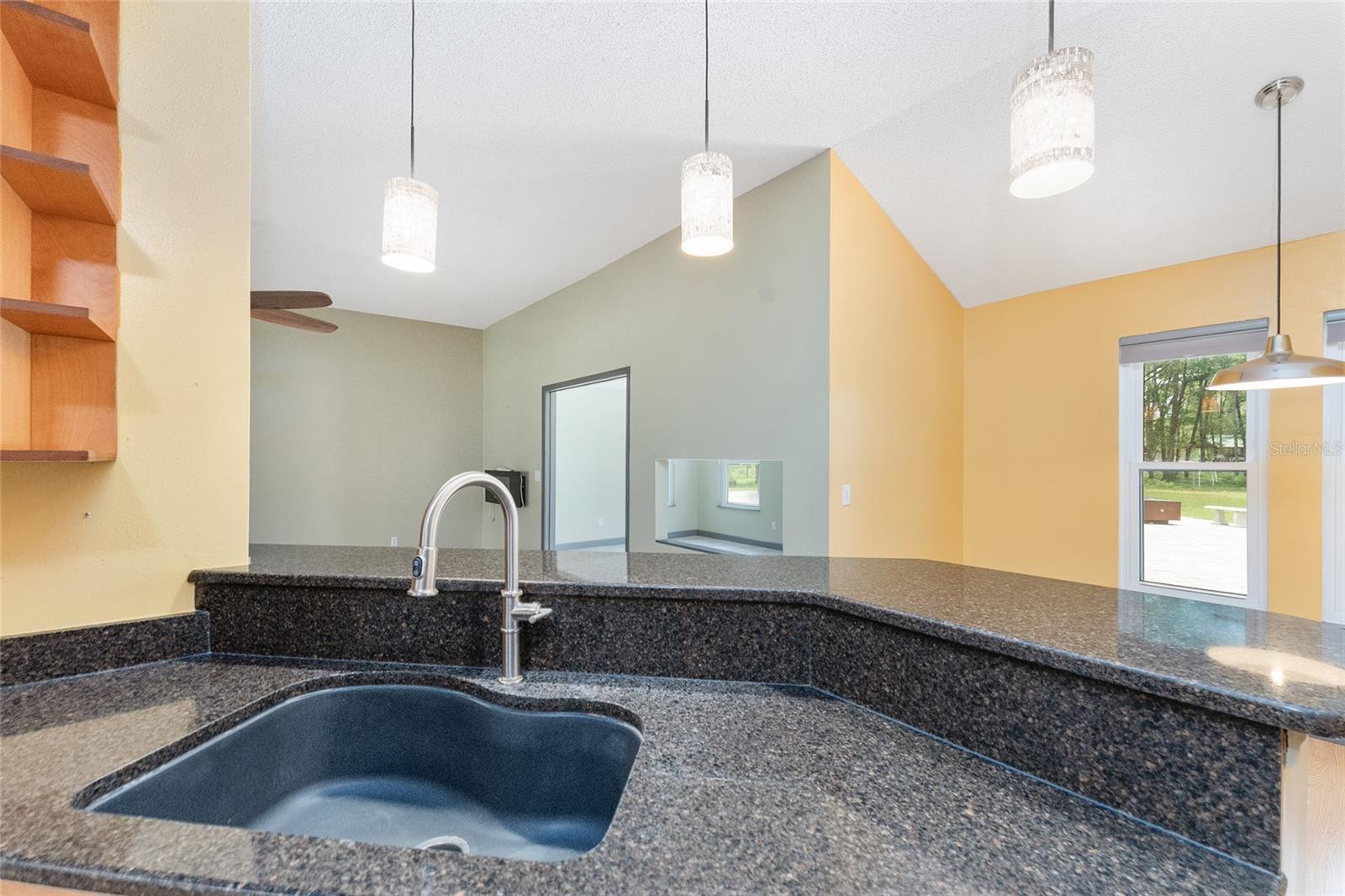 UNIVERSITY AVE PROPERTIES INC - Residential