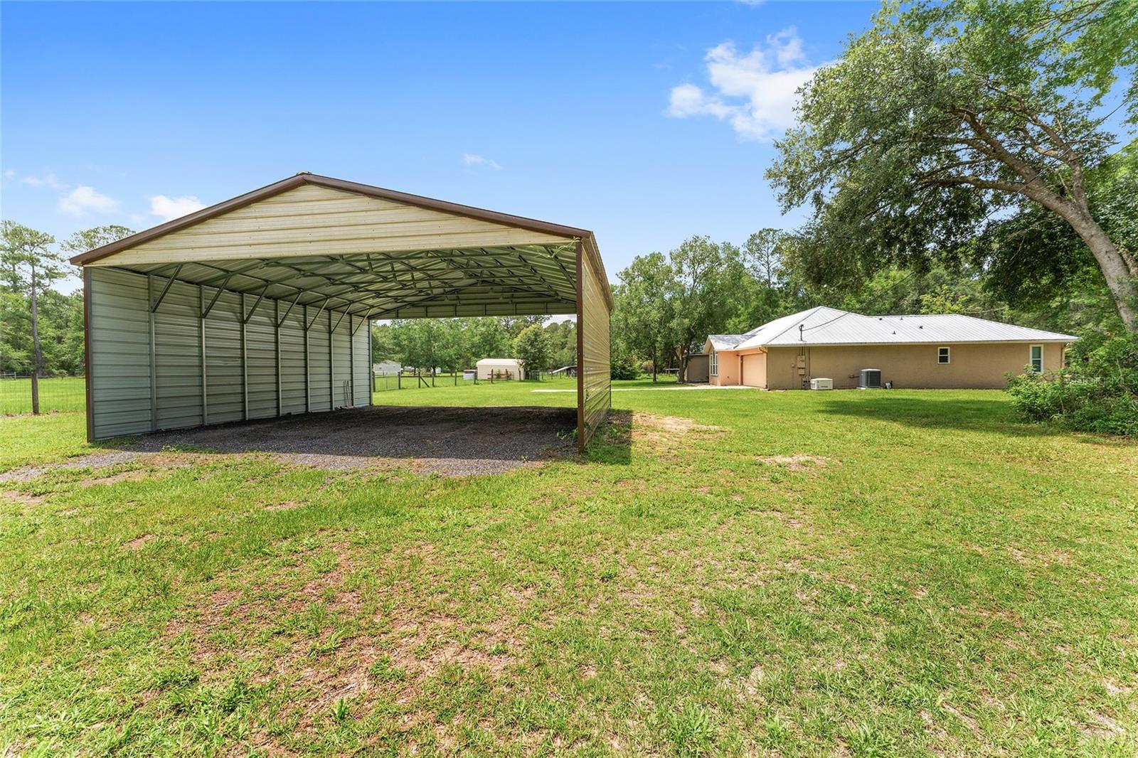 UNIVERSITY AVE PROPERTIES INC - Residential