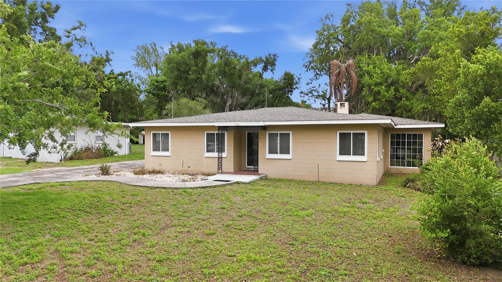 HOWEY EMERY HEIGHTS - Residential
