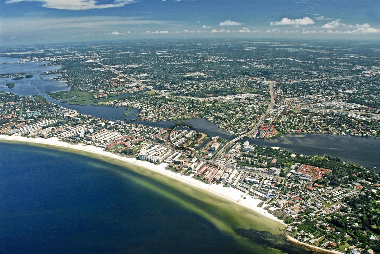 SIESTA HARBOR III - Residential
