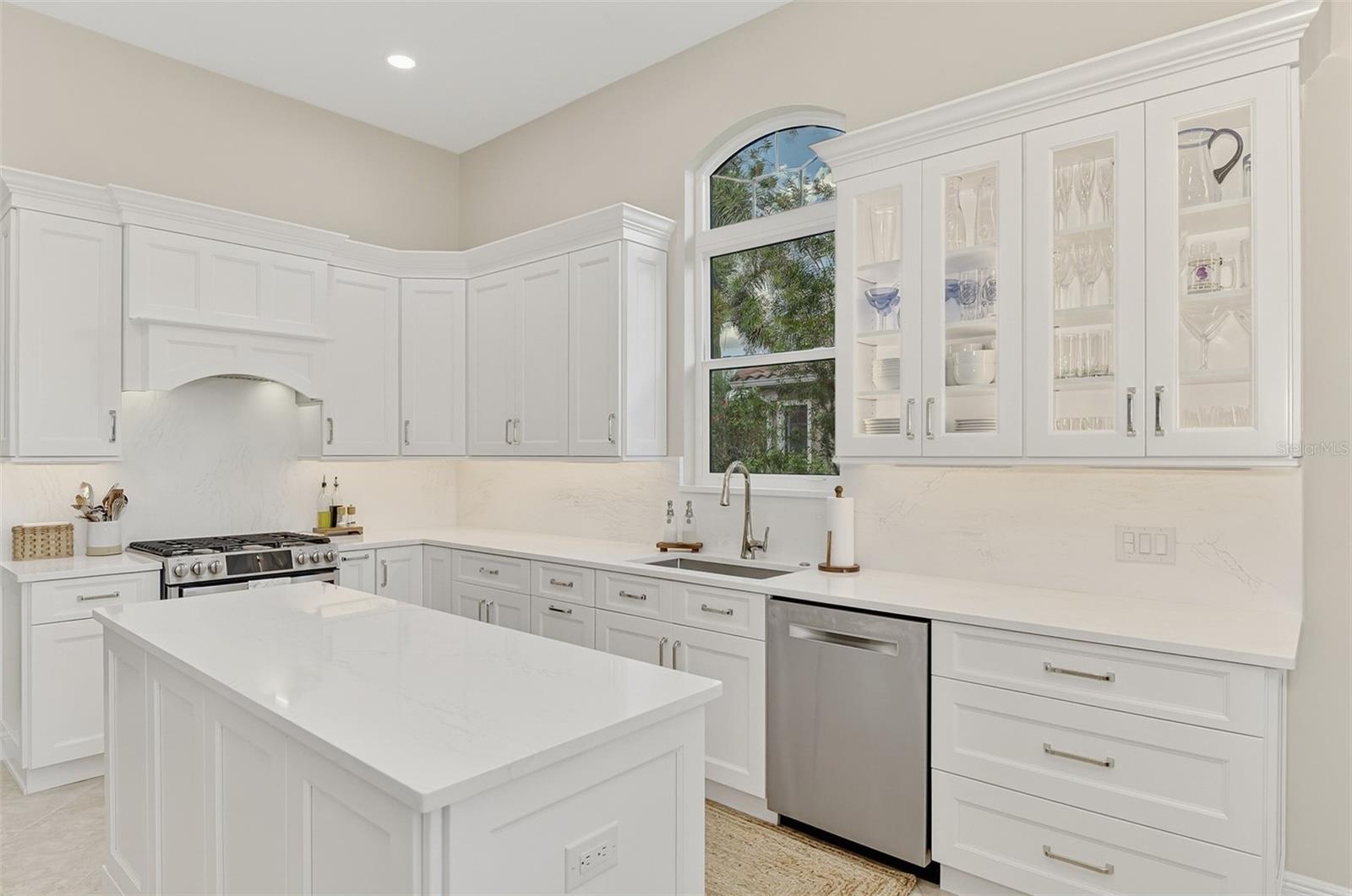 LAKEWOOD RANCH COUNTRY CLUB VILLAGE R&S - Residential