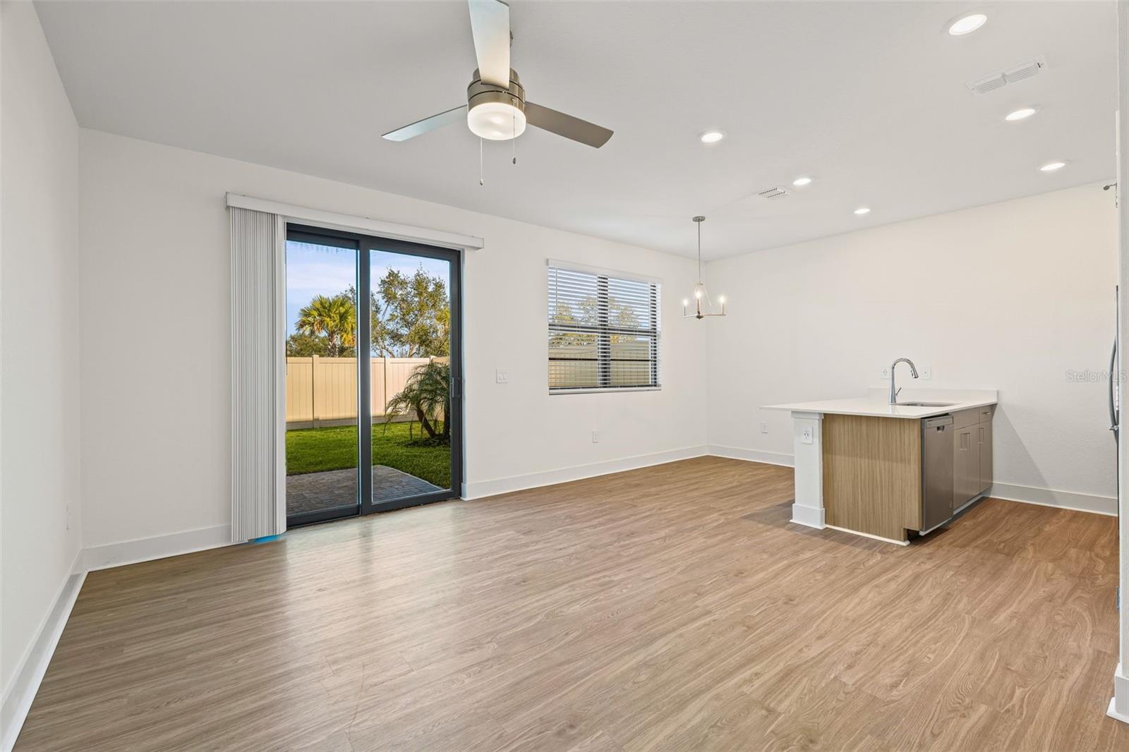STELLAR AT MASTERS AVENUE - Residential Lease