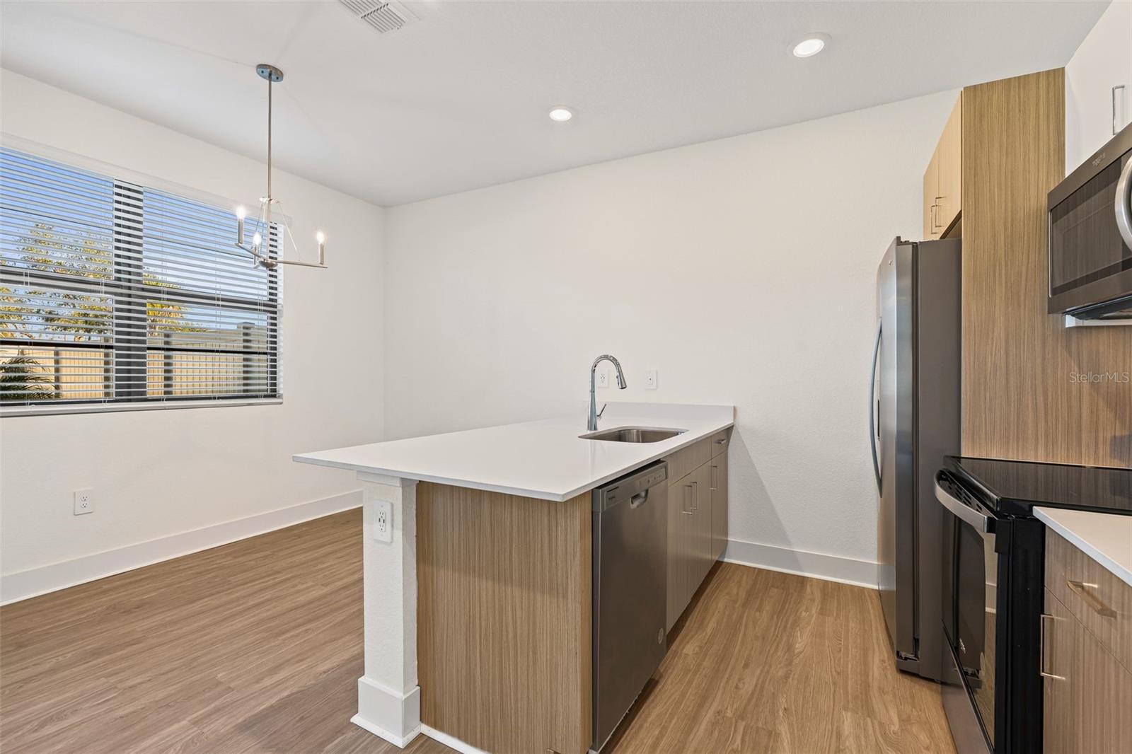 STELLAR AT MASTERS AVENUE - Residential Lease