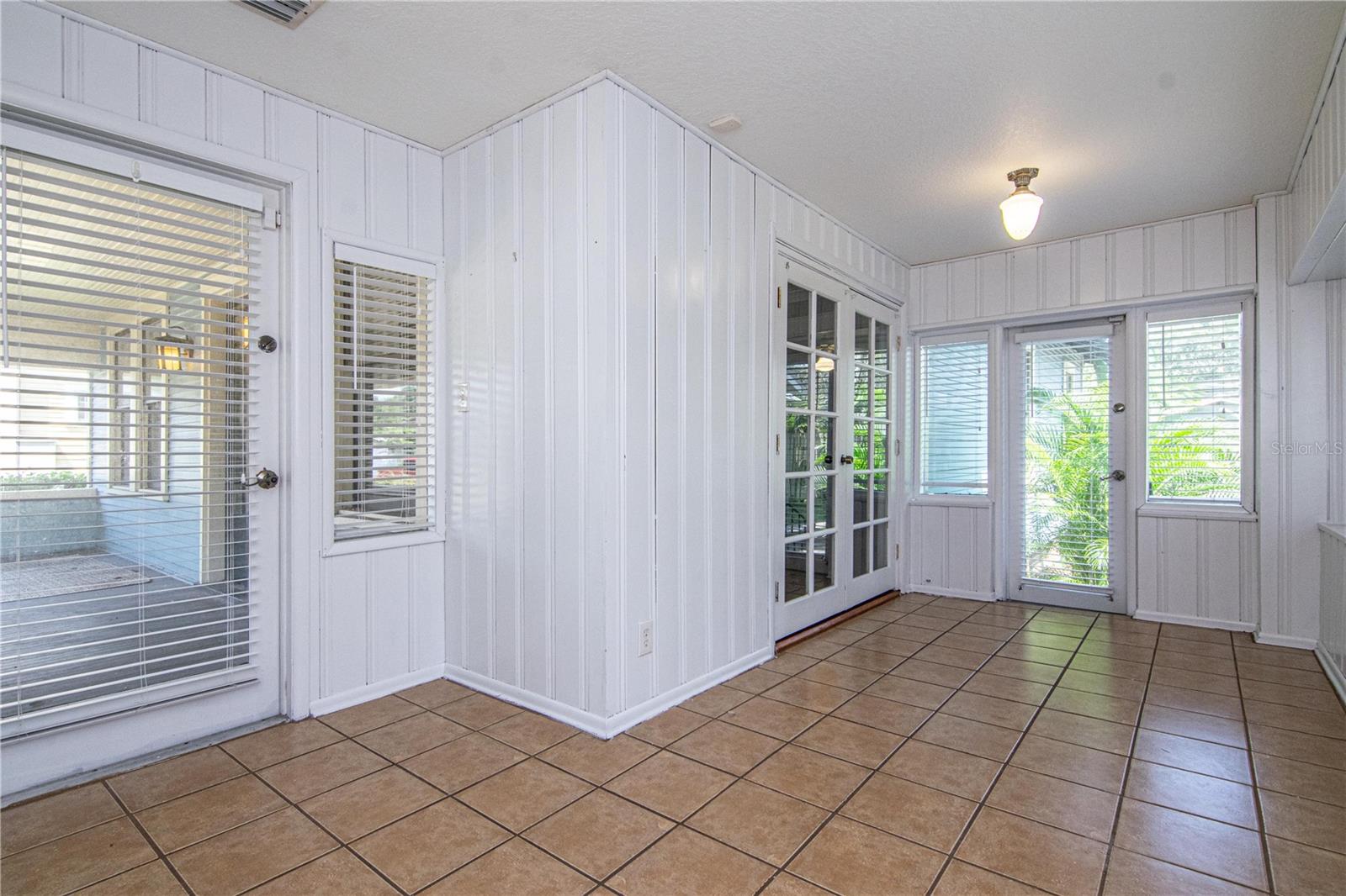 SEMINOLE HEIGHTS NORTH - Residential Lease