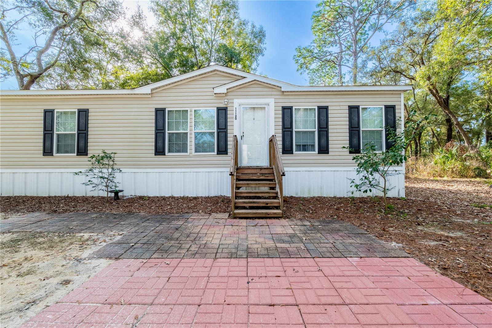 SUWANNEE RIV SPGS 01/MANAT - Residential