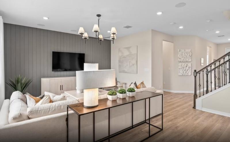 GRANDURA - Residential