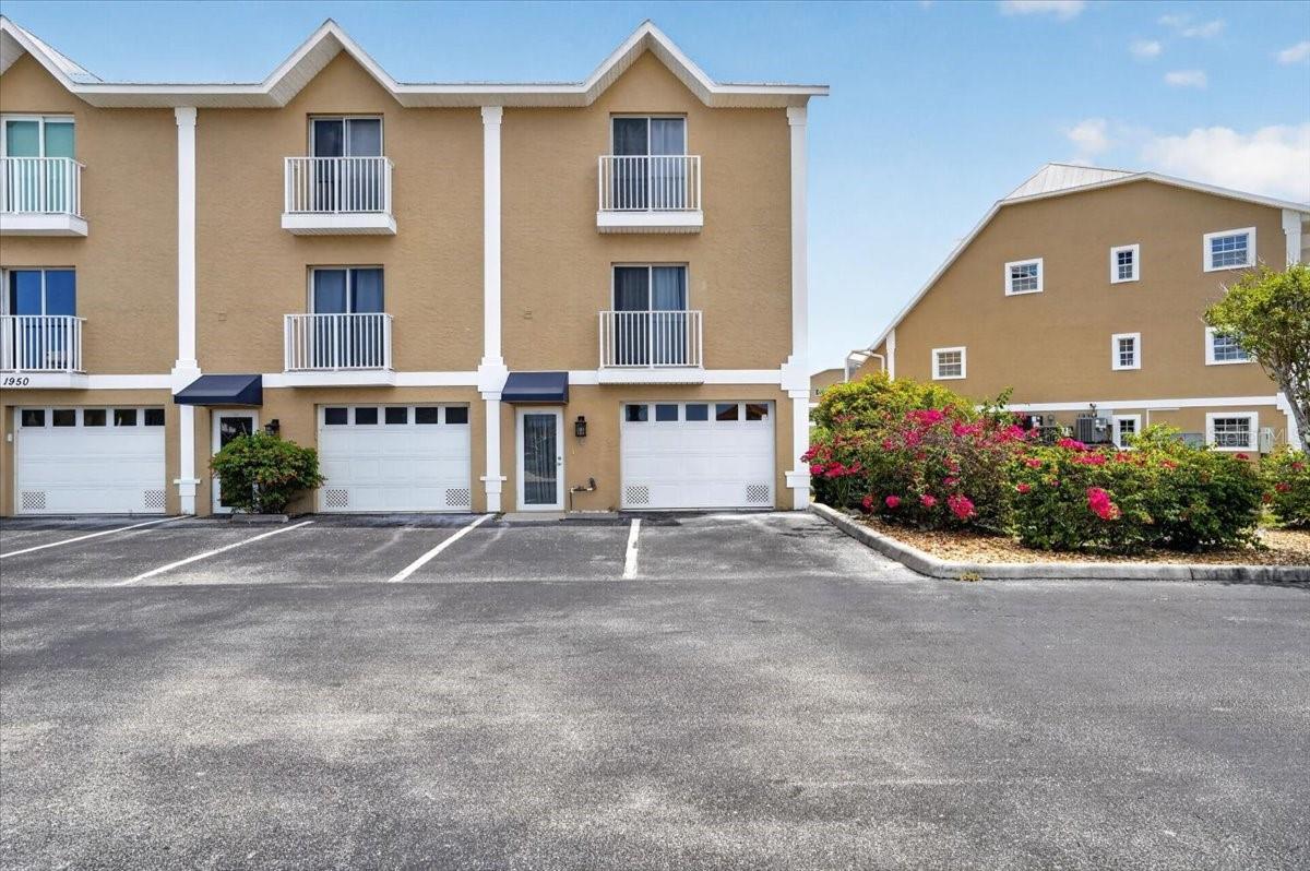 VILLAGE AT OYSTER CREEK PH - Residential