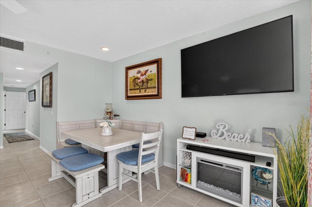 VILLAGE AT OYSTER CREEK PH - Residential