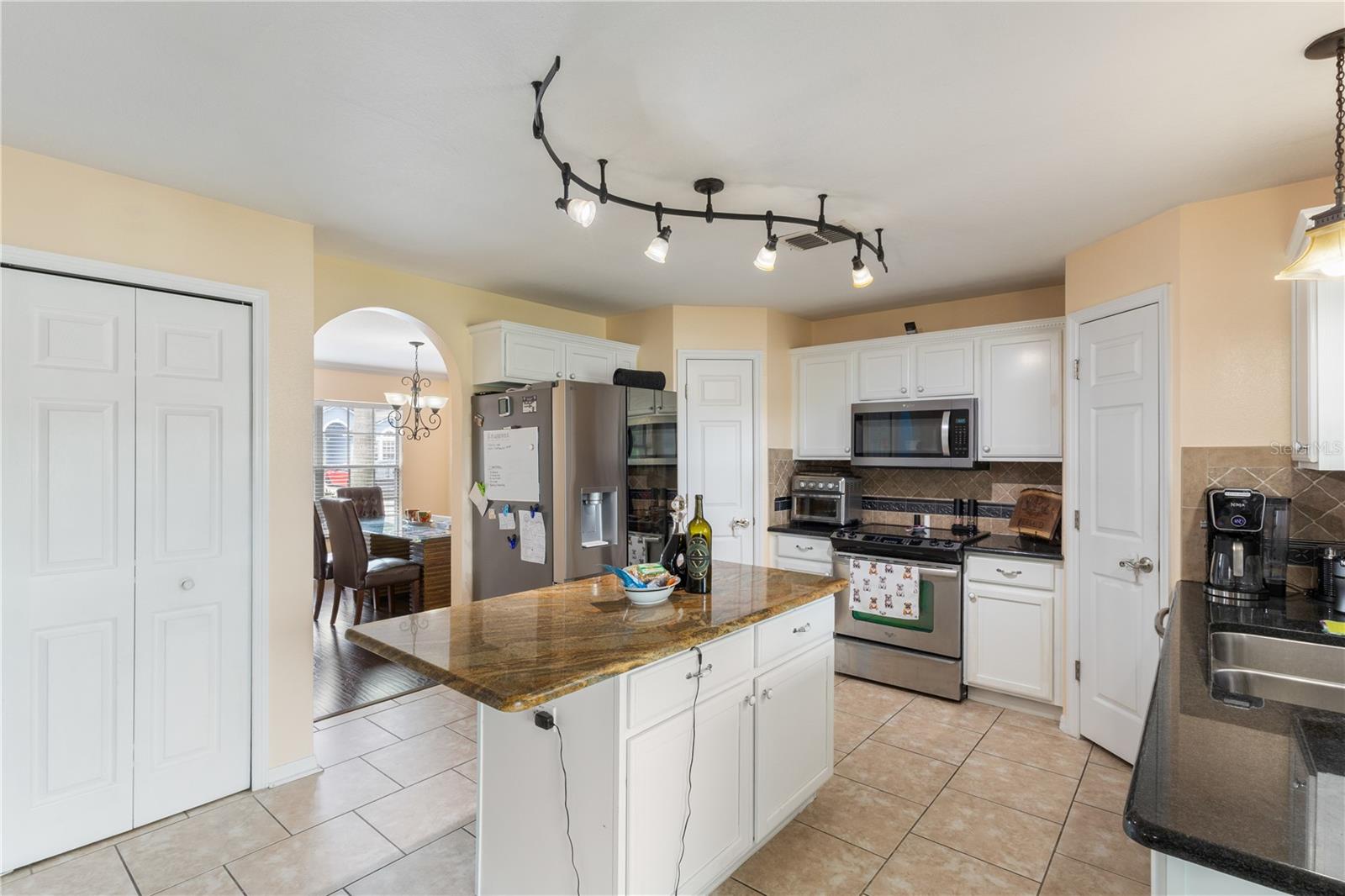 SUNCOAST POINTE VLGS 2A 2B&3 - Residential