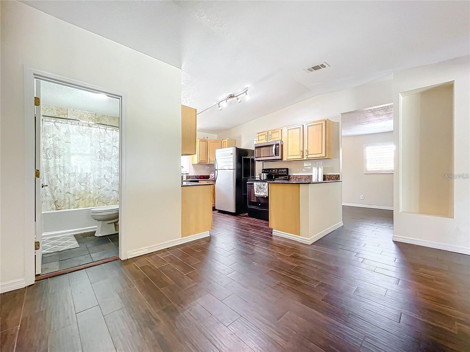 OPAL GARDENS - Residential