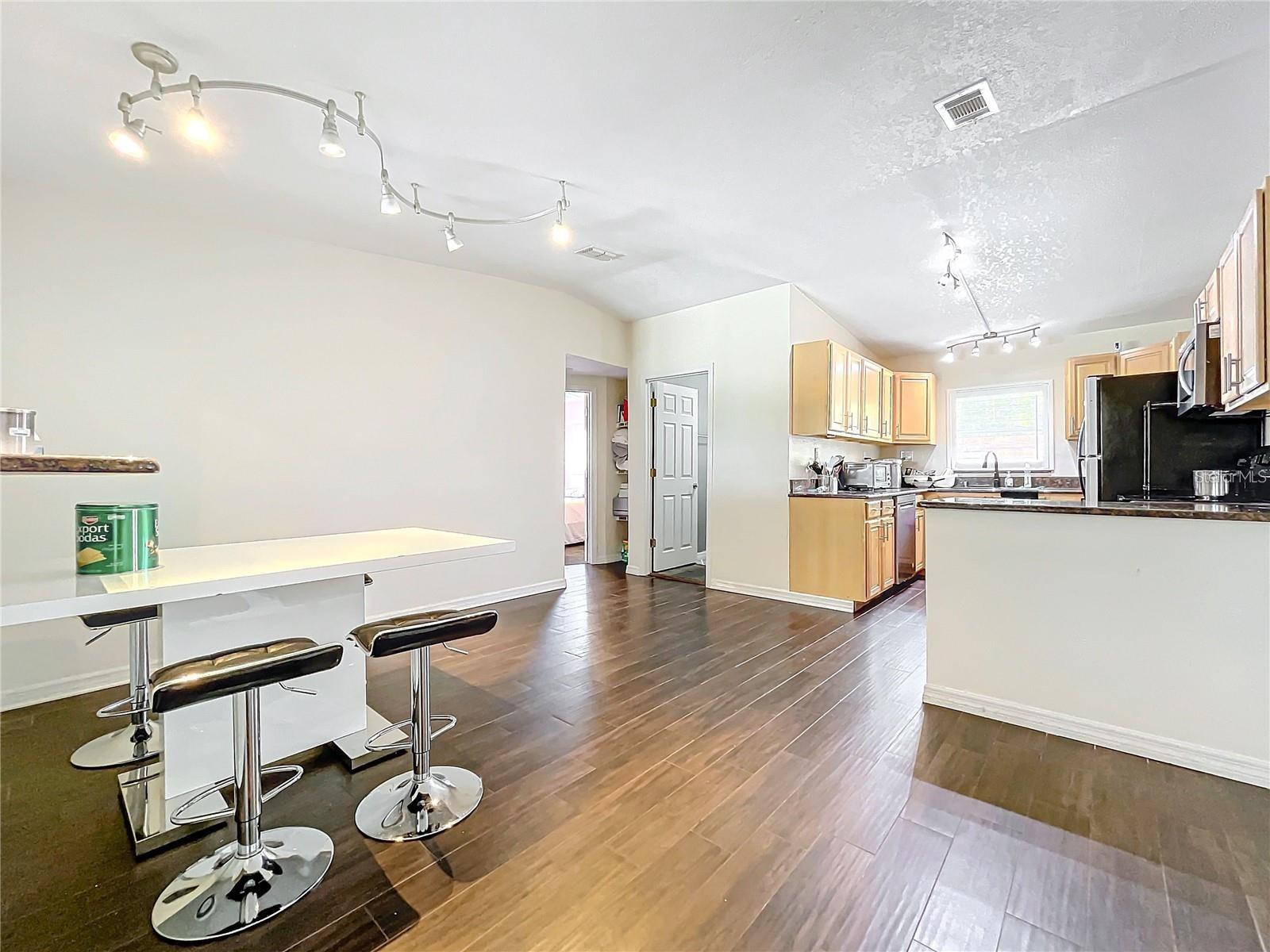 OPAL GARDENS - Residential