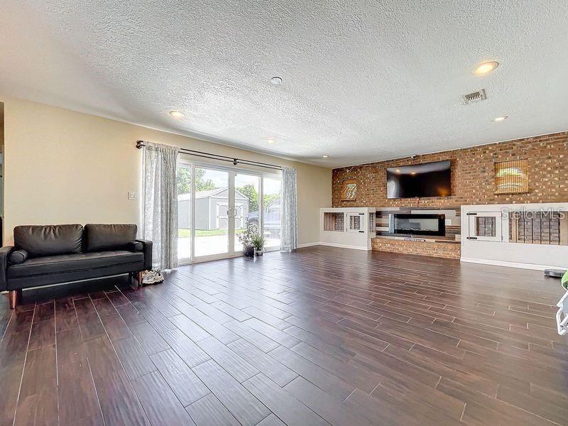 OPAL GARDENS - Residential