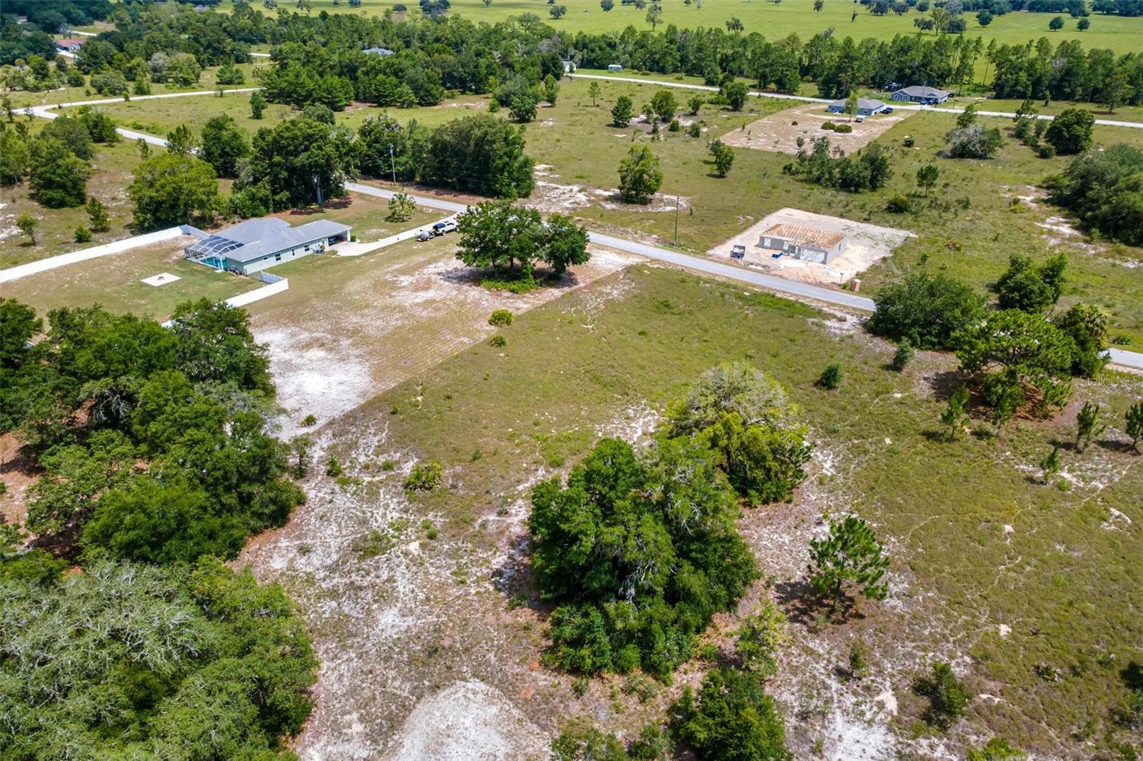 RAINBOW LAKES ESTATE - Land