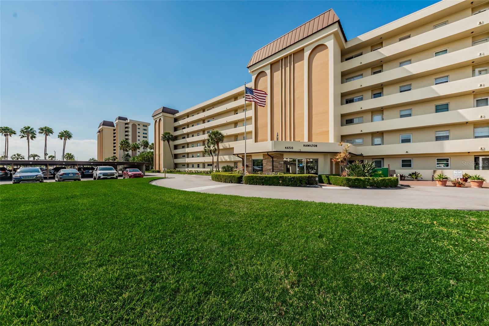 HAMILTON HOUSE THE CONDO - Residential