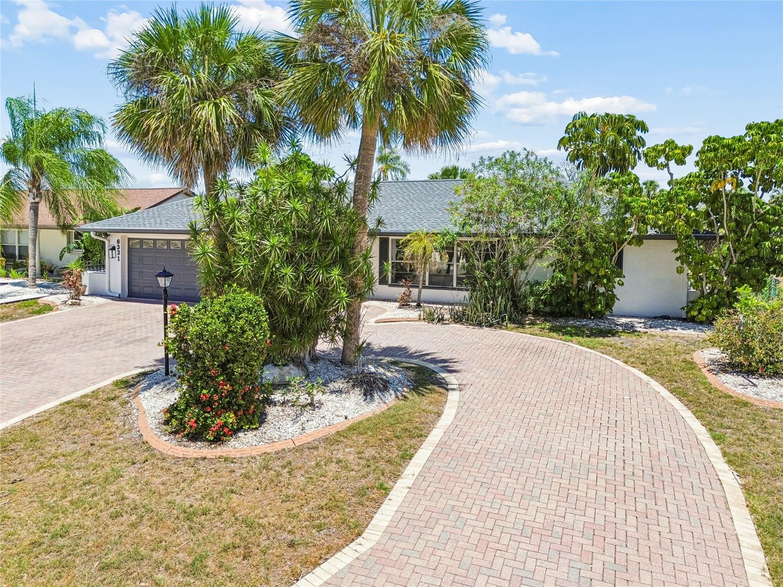 APOLLO BEACH UNIT 13 PT 2 - Residential