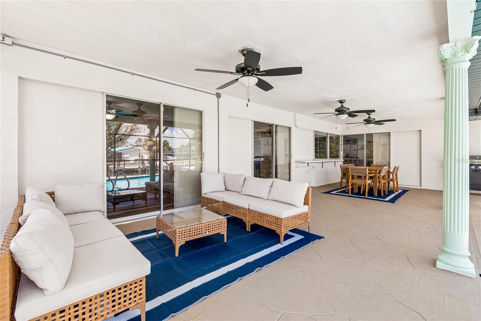 APOLLO BEACH UNIT 13 PT 2 - Residential