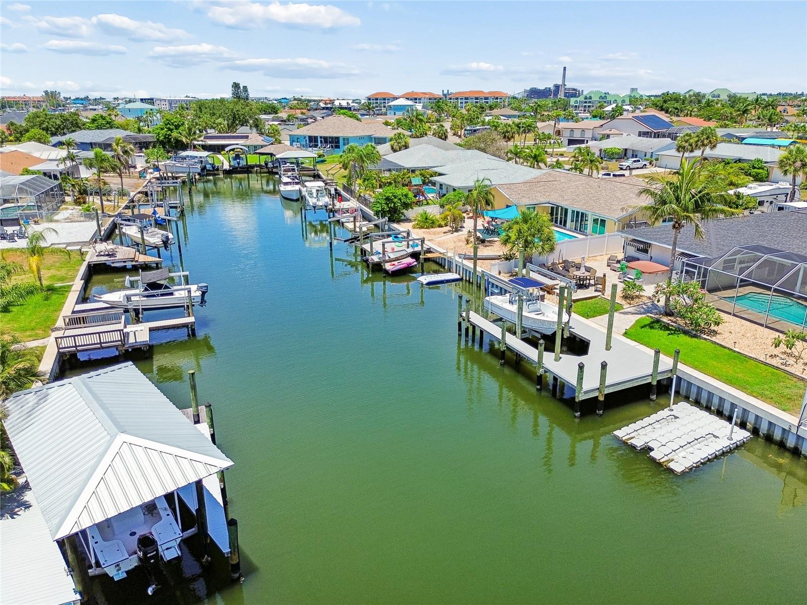 APOLLO BEACH UNIT 13 PT 2 - Residential