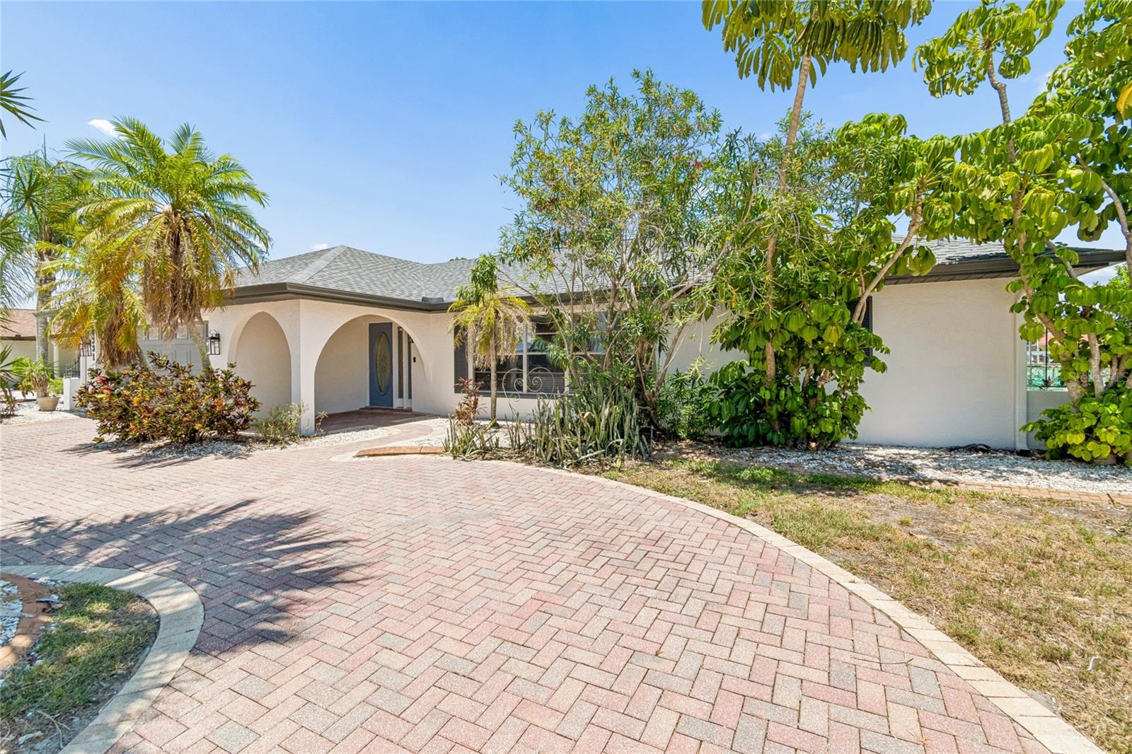 APOLLO BEACH UNIT 13 PT 2 - Residential