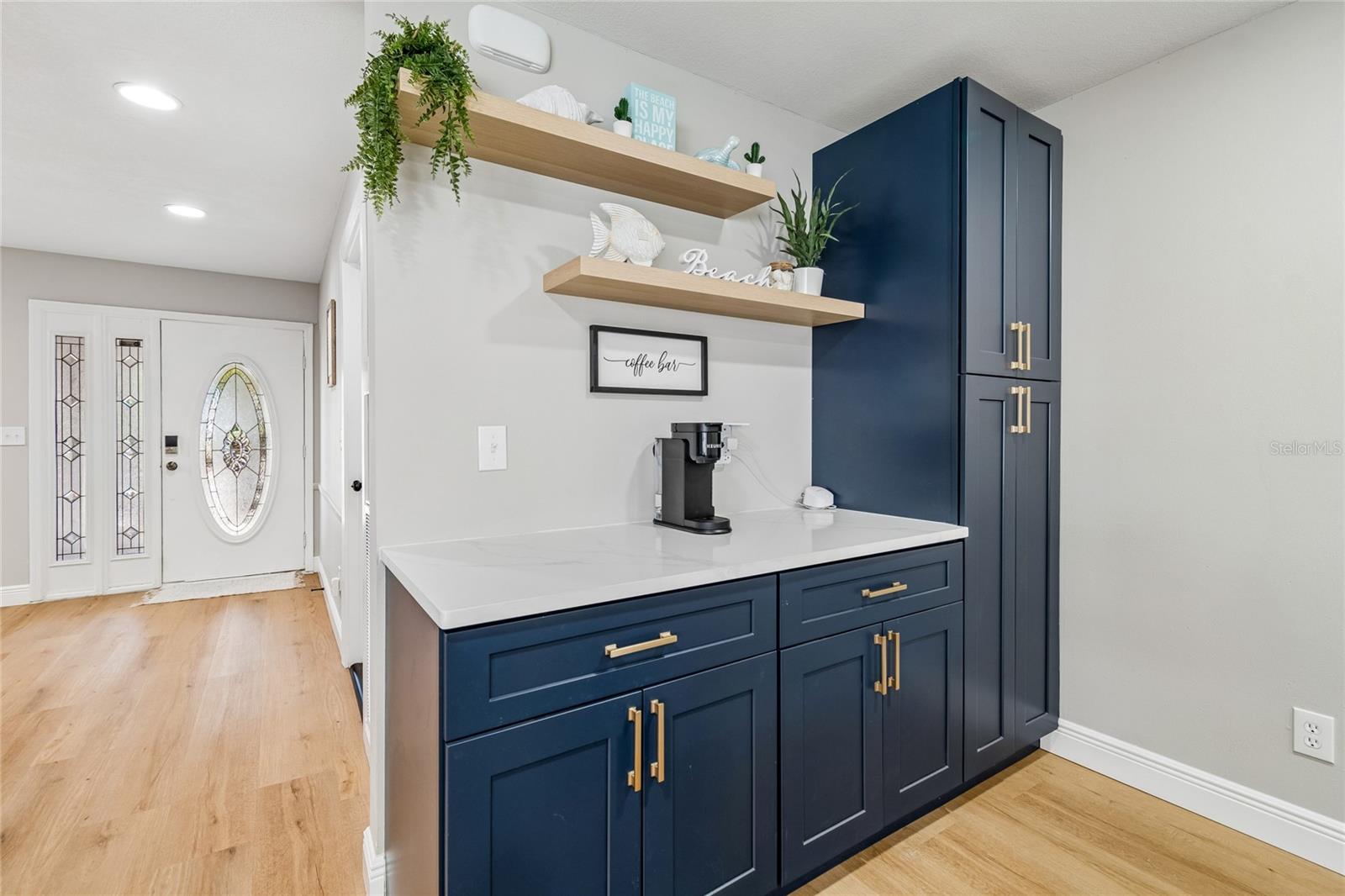 APOLLO BEACH UNIT 13 PT 2 - Residential