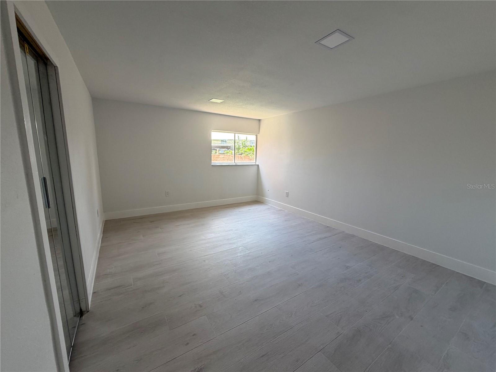 SOUTH BAY CONDO - Residential