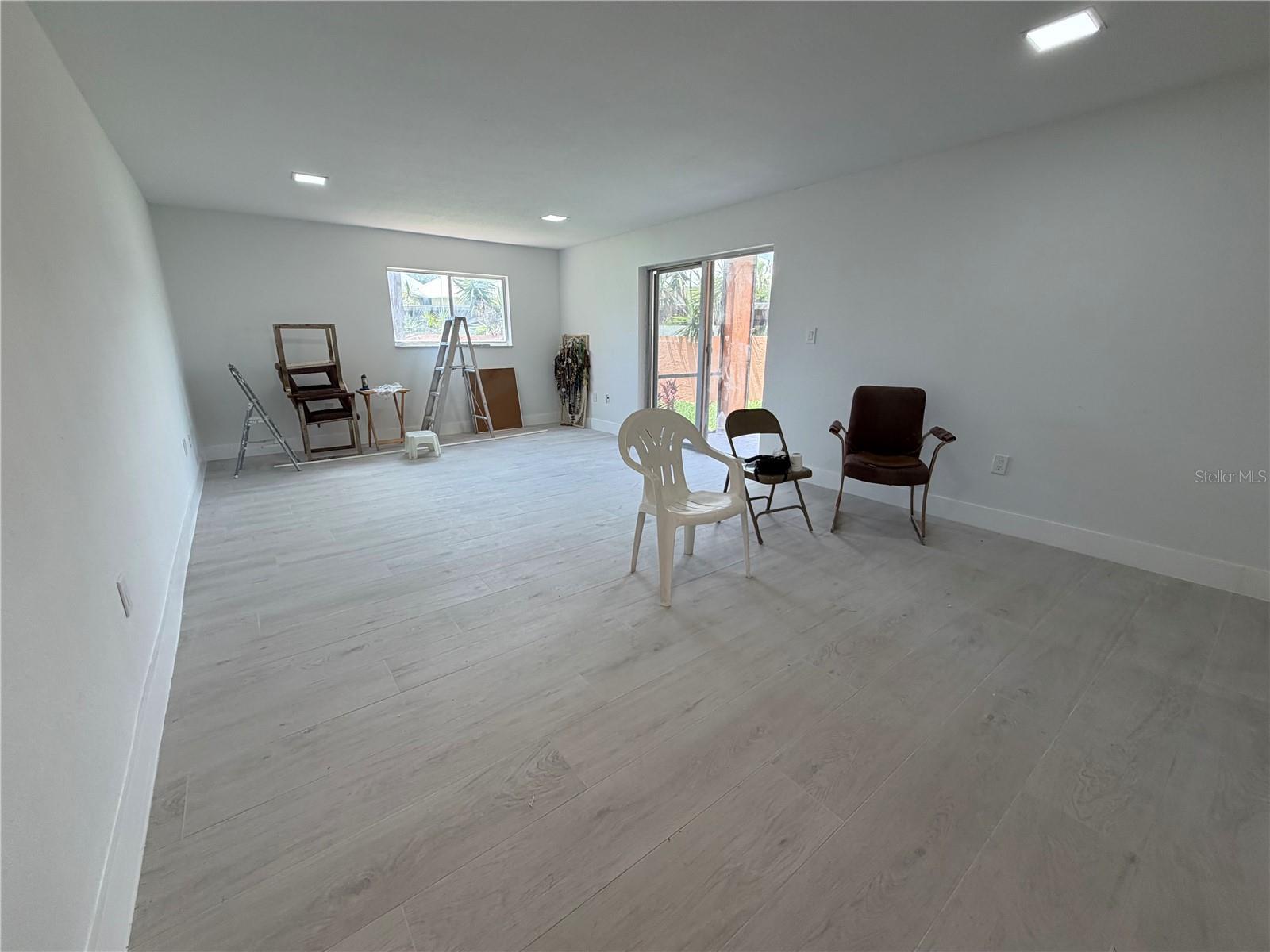 SOUTH BAY CONDO - Residential