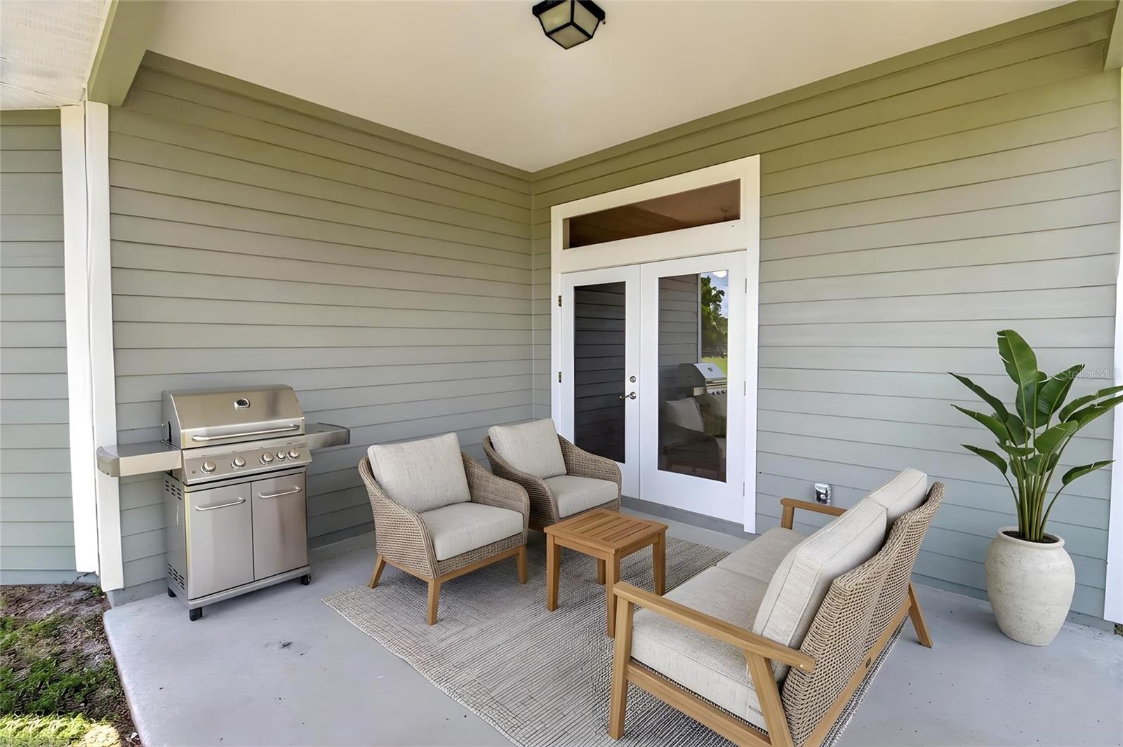 HAMMOCK RIDGE UNIT 4 - Residential