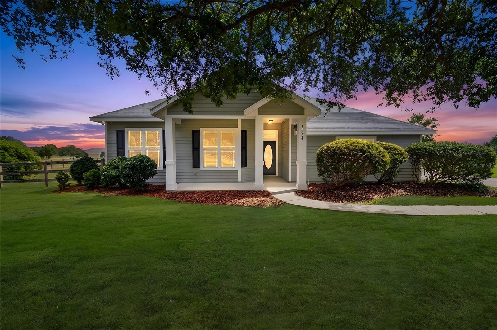 HAMMOCK RIDGE UNIT 4 - Residential