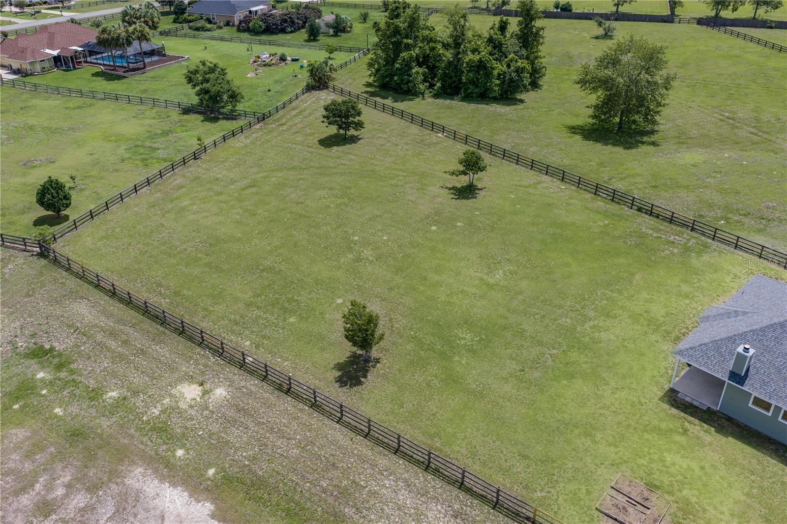 HAMMOCK RIDGE UNIT 4 - Residential