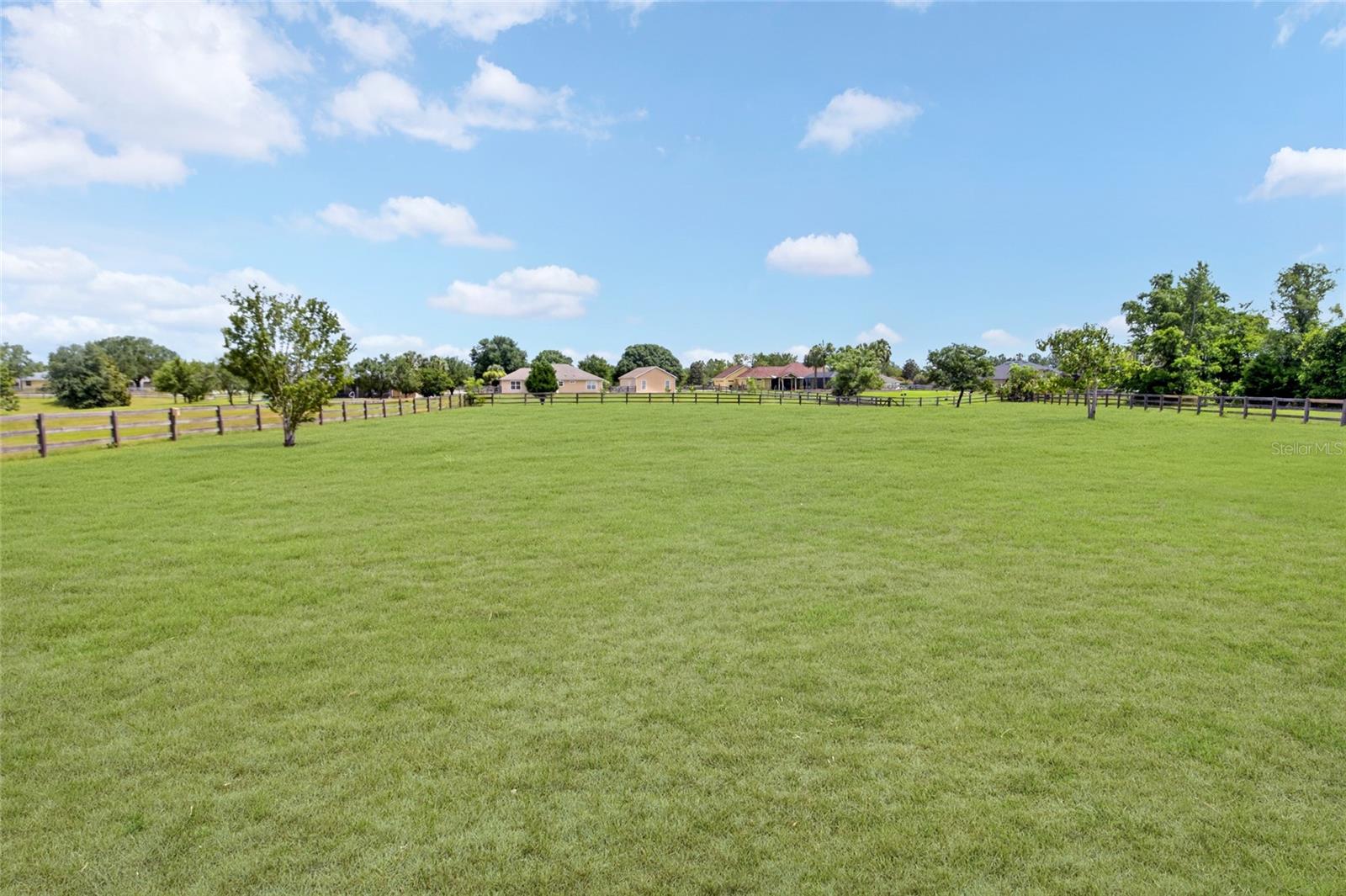 HAMMOCK RIDGE UNIT 4 - Residential