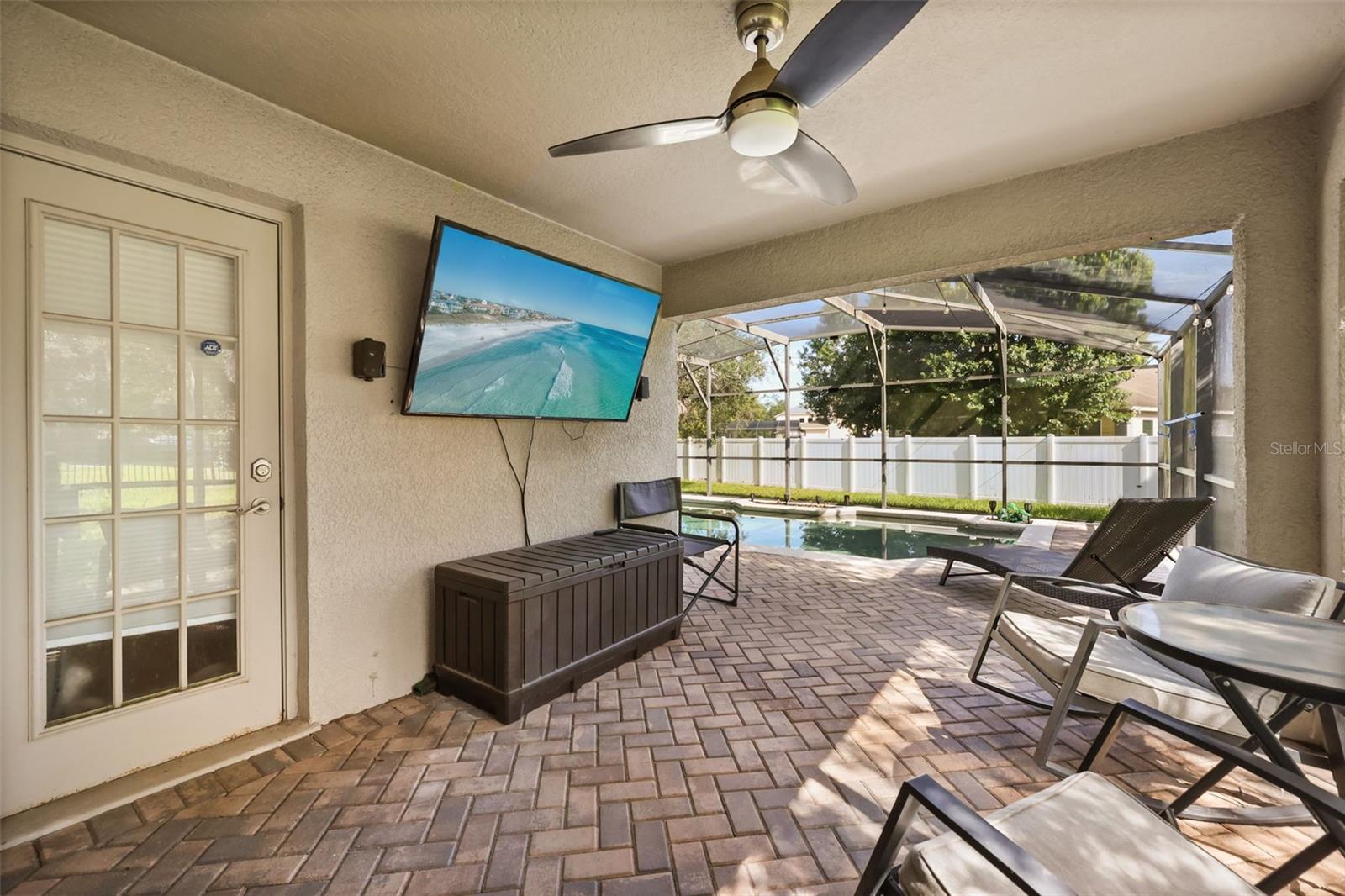 DELTONA WOODS UNIT 02 - Residential
