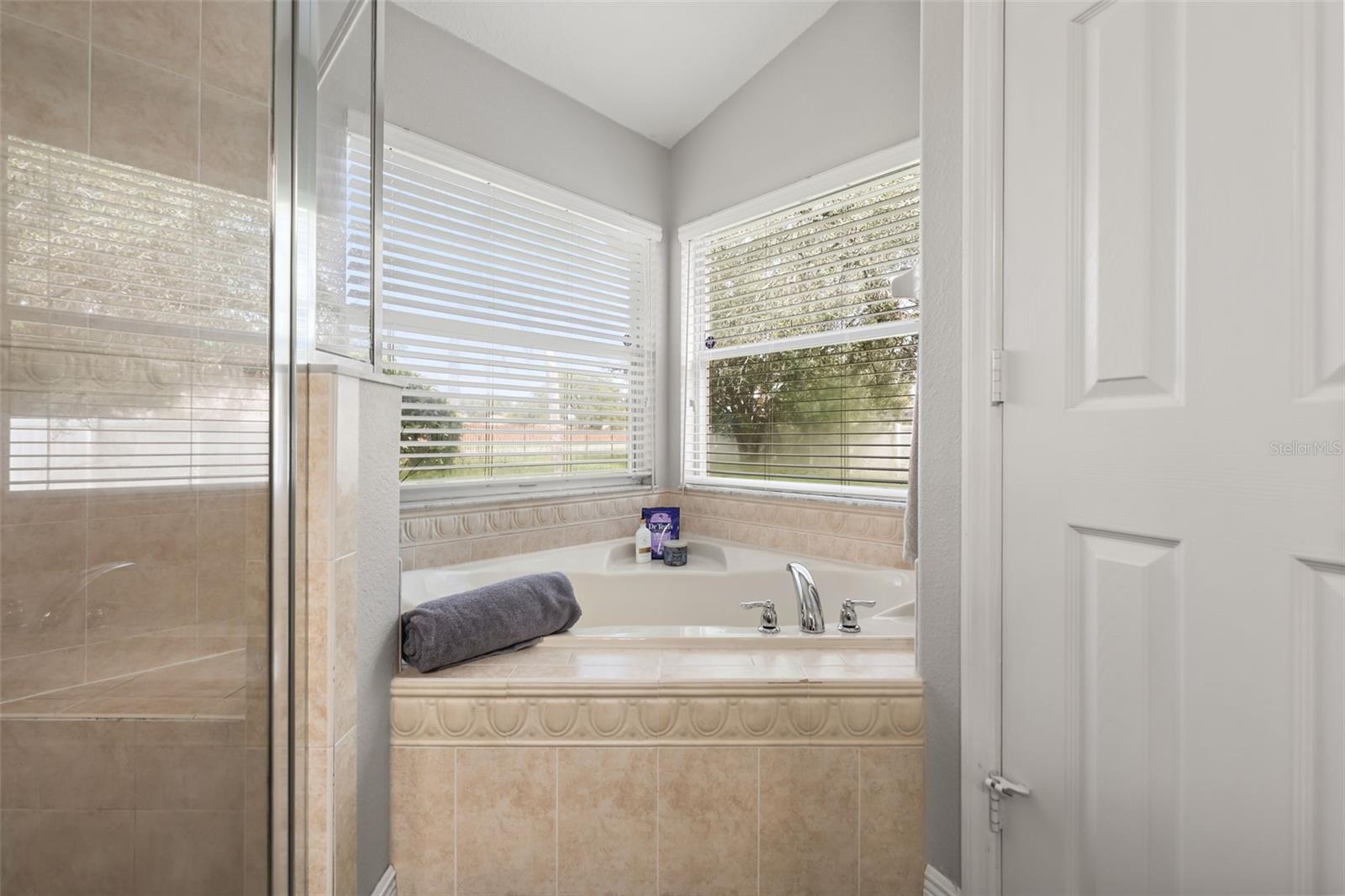 DELTONA WOODS UNIT 02 - Residential