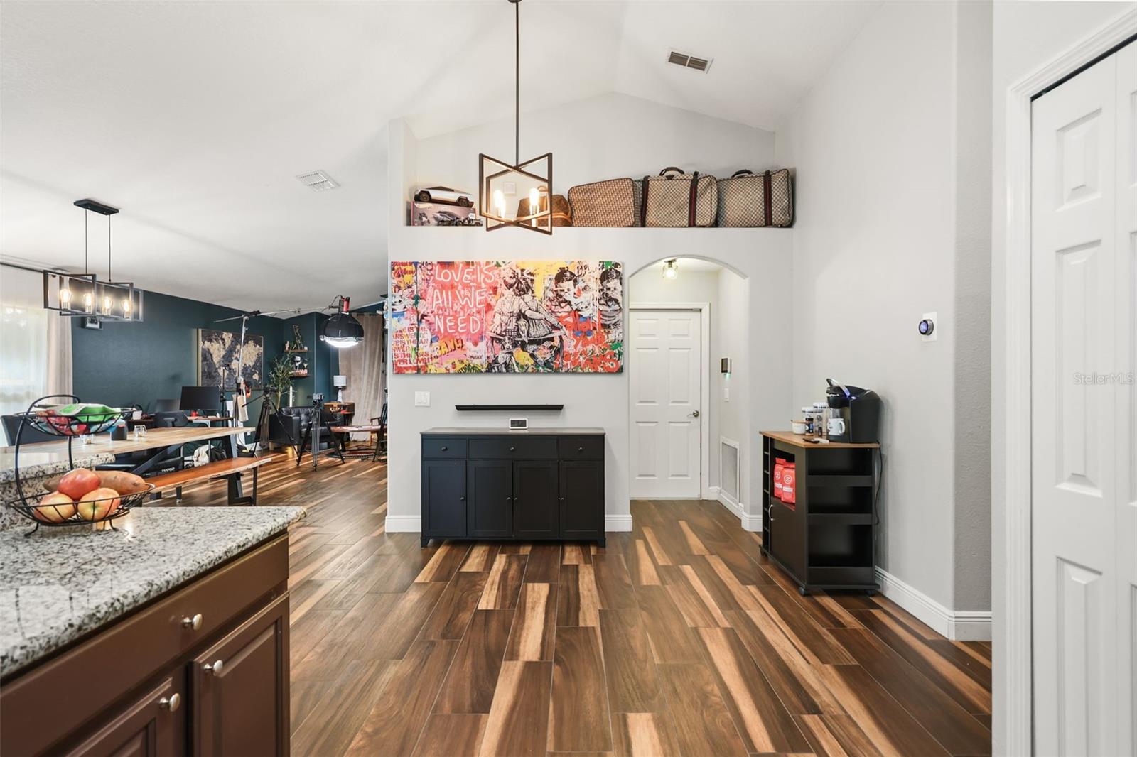 DELTONA WOODS UNIT 02 - Residential
