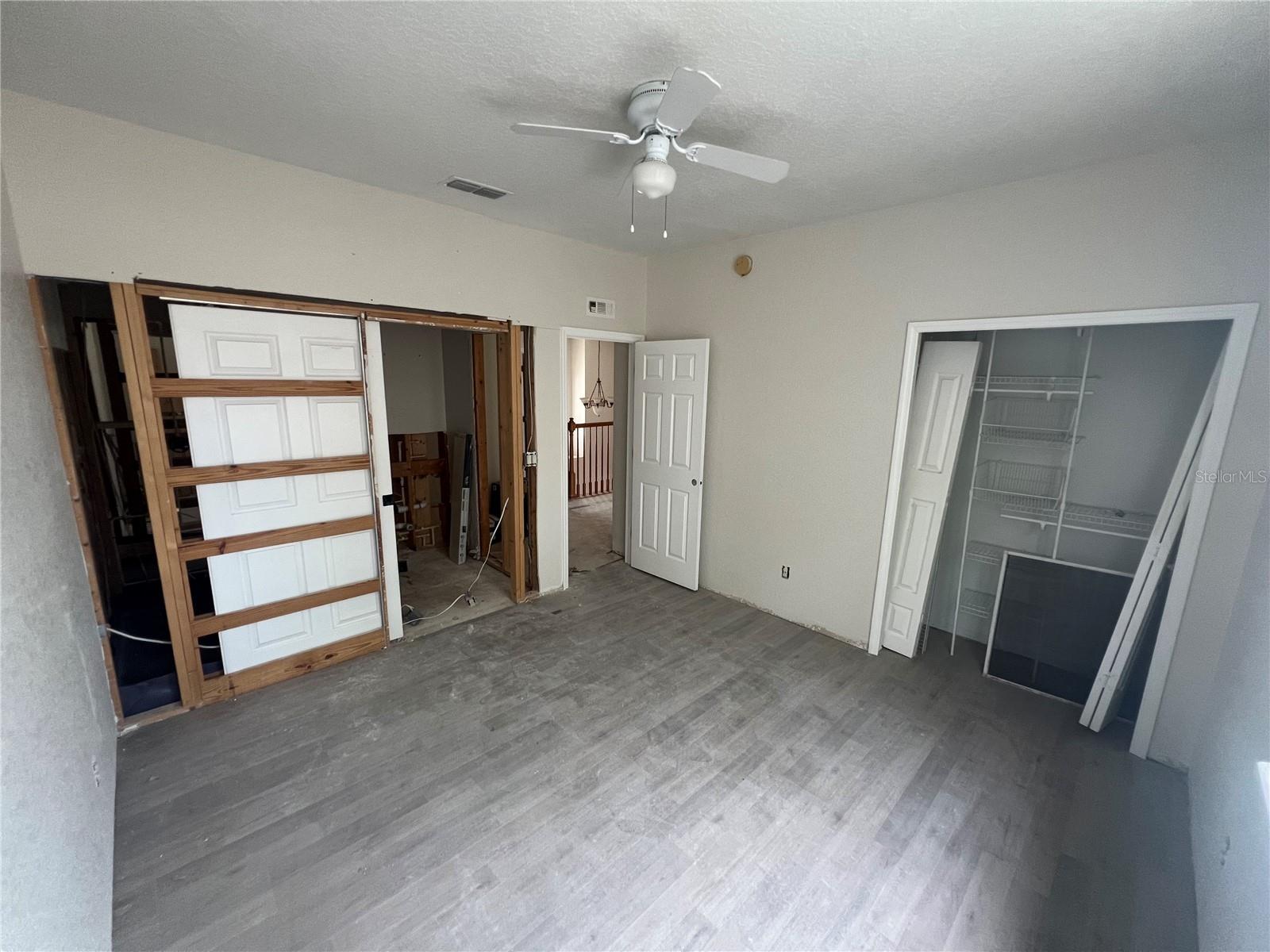 WILLOW RUN - Residential