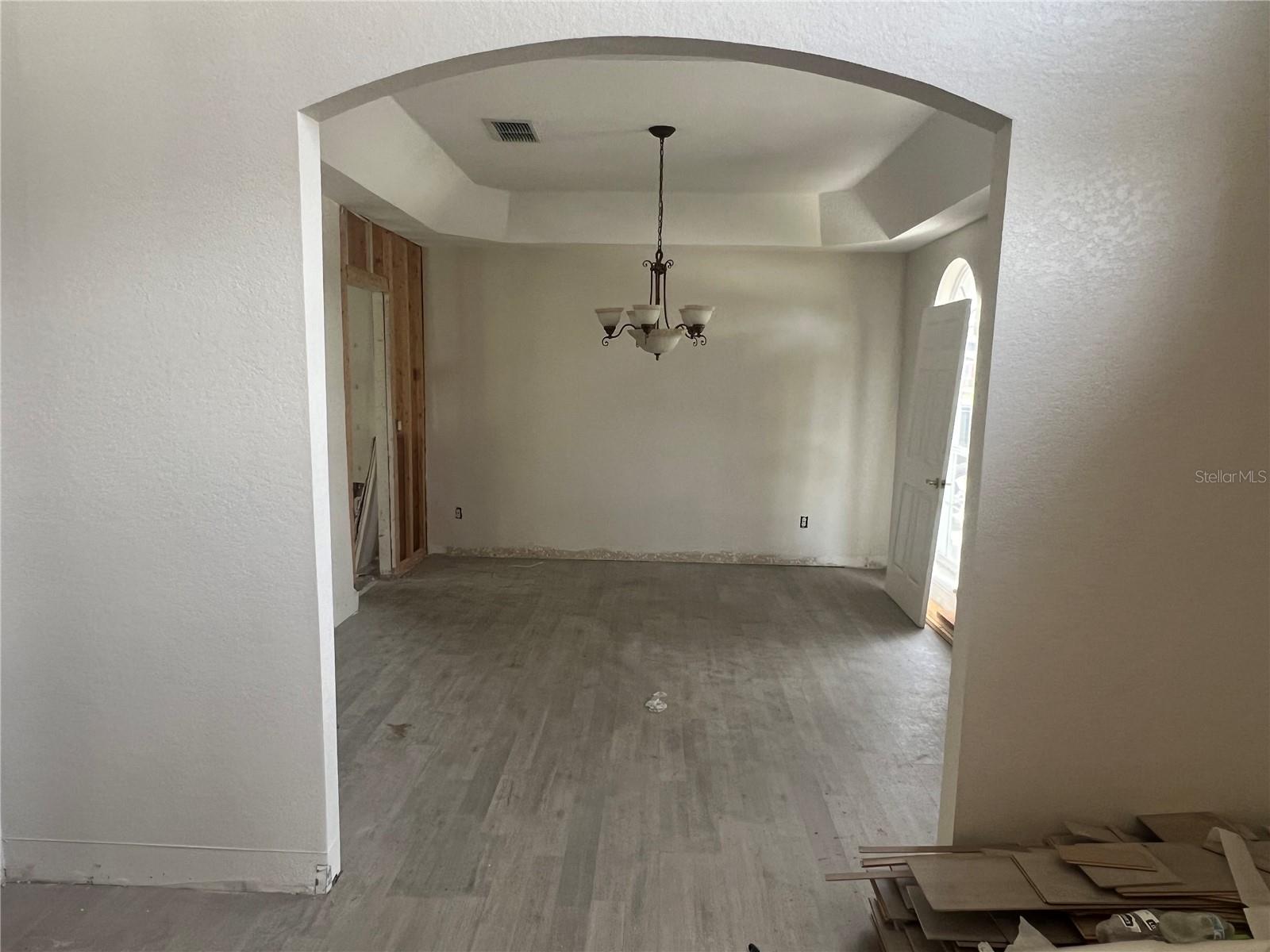 WILLOW RUN - Residential