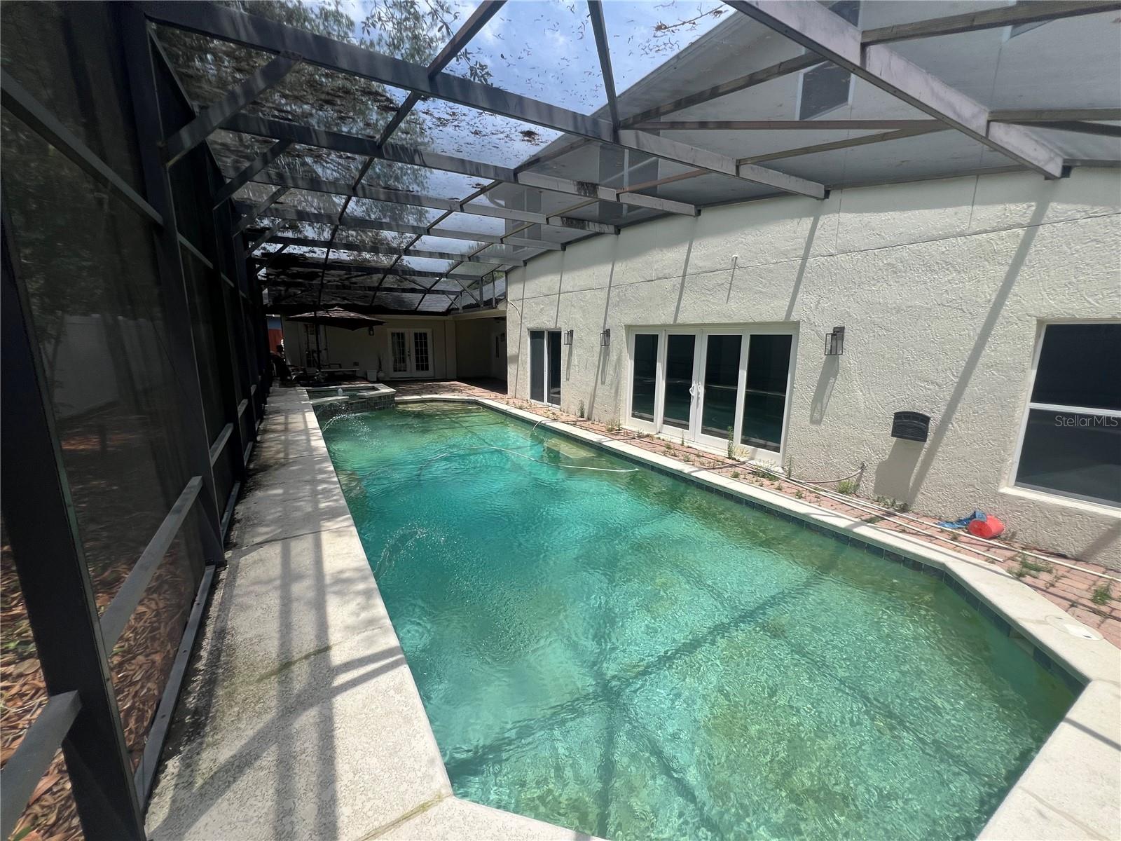 WILLOW RUN - Residential