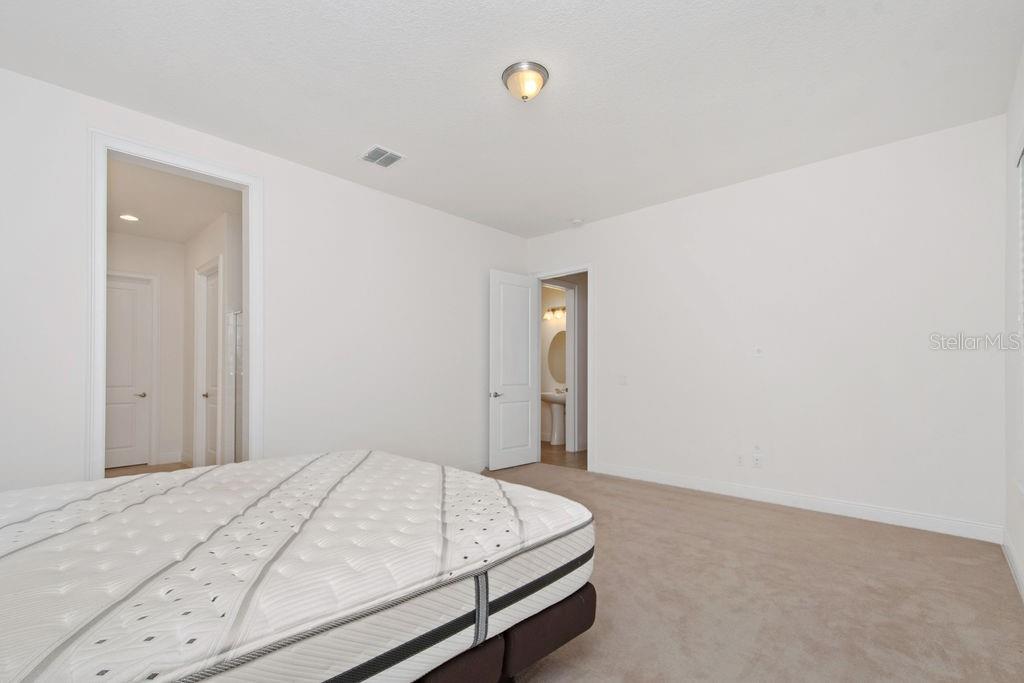 ENCLAVE - Residential Lease