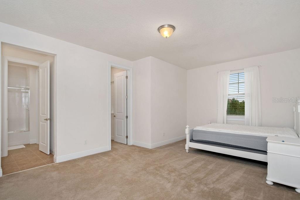ENCLAVE - Residential Lease